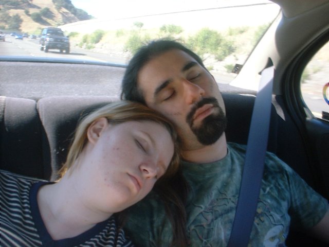 gonzoandheathersleeping2